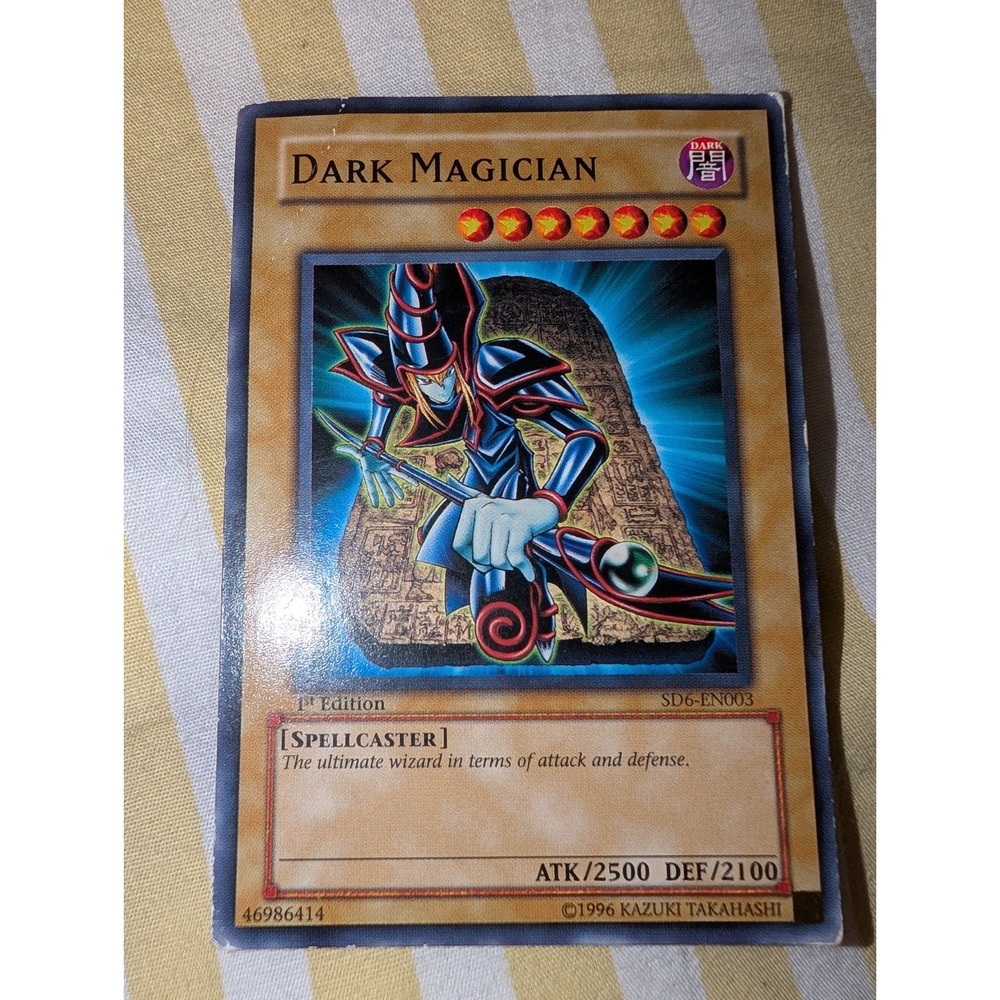 Yugioh Dark Magician SD6-EN003 1st Edition Common Spellcaster Monster MP